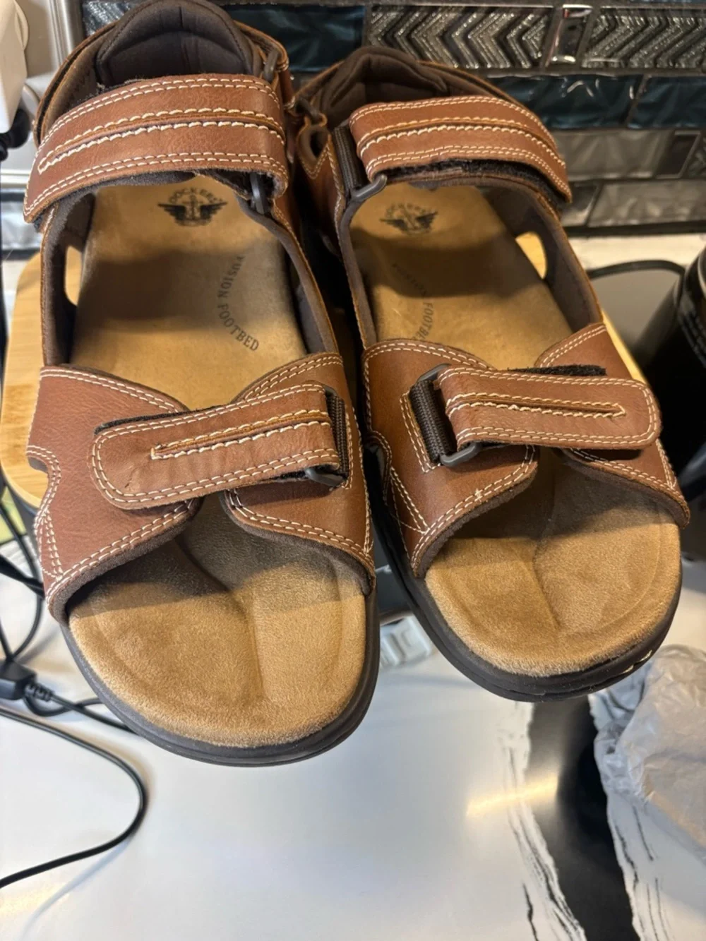 Dockers Brown Leather Adjustable Strap Comfort Sandals